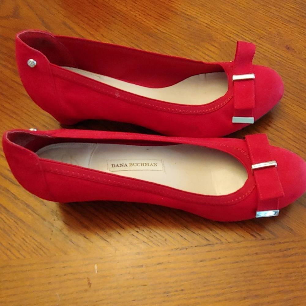 Lightly used red Dana Buchman high heel